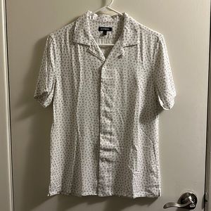 Men’s XS Express Button Up shirt